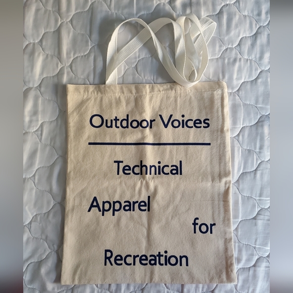 OUTDOOR VOICES Signature Tote - Picture 9 of 10